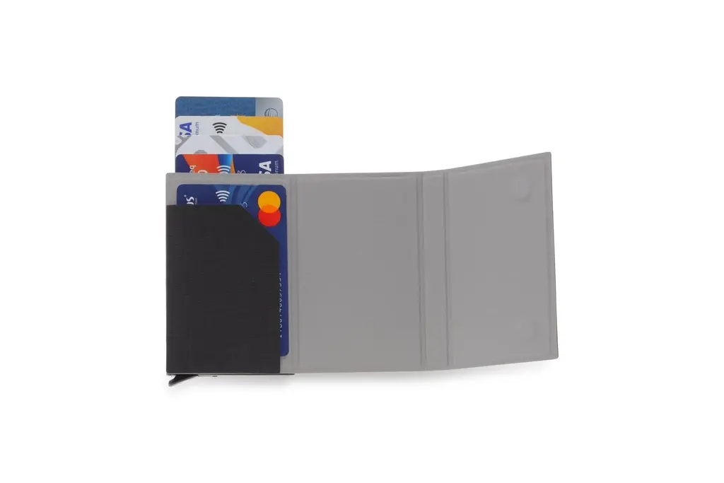 CHANGE ZERO Sustainable Gift Set with Refillable Notebook, Pen & Cardholder - Black (3).webp